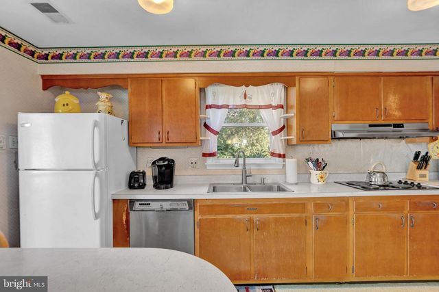 104 GILMORE RD, Havertown, PA 19083