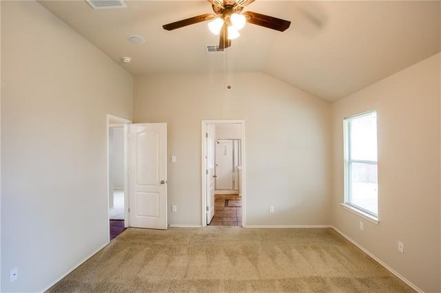 1200 Rainbow Parke DR, Round Rock, TX 78665
