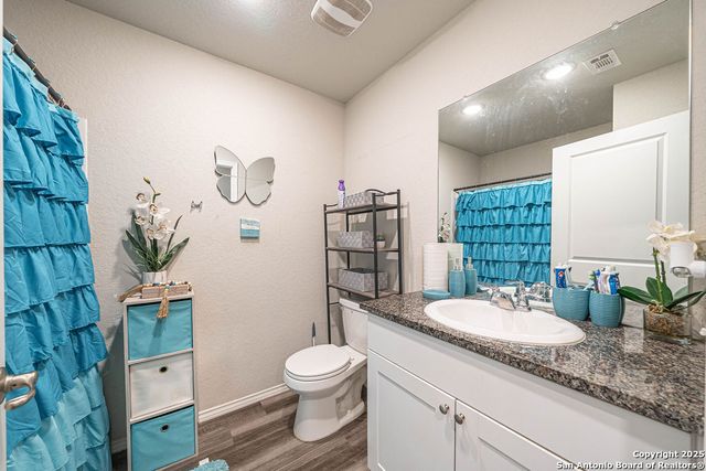 5906 Larkspur Vly, San Antonio, TX 78218