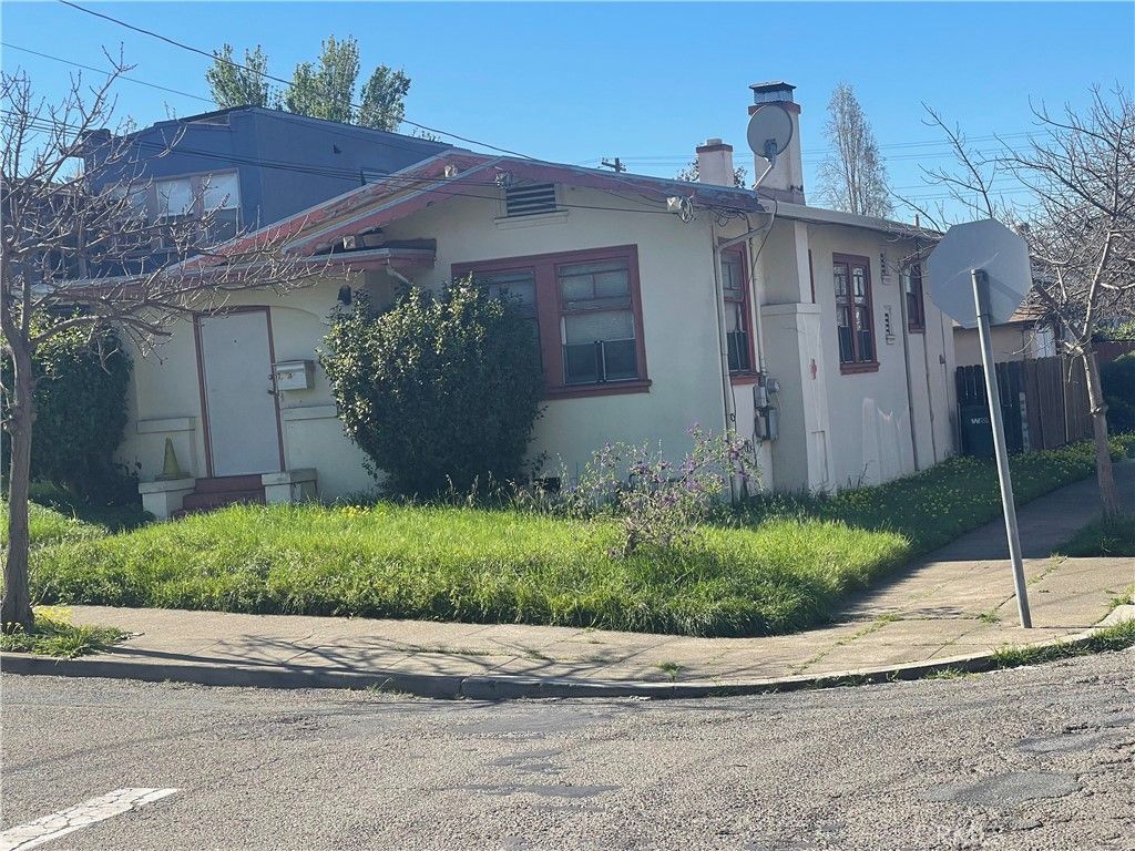 3151 Texas, Oakland, CA 94602