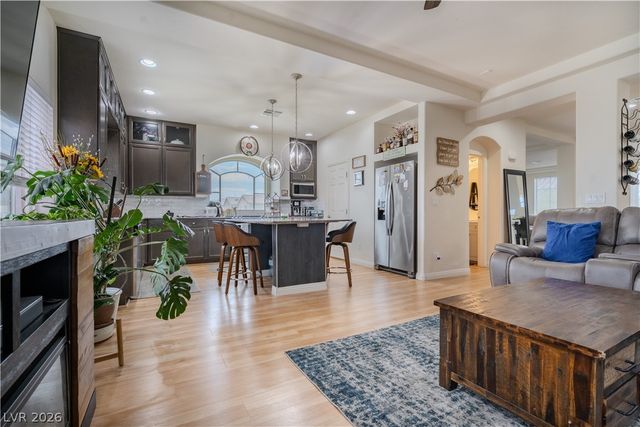 7294 River Star Court, Las Vegas, NV 89118