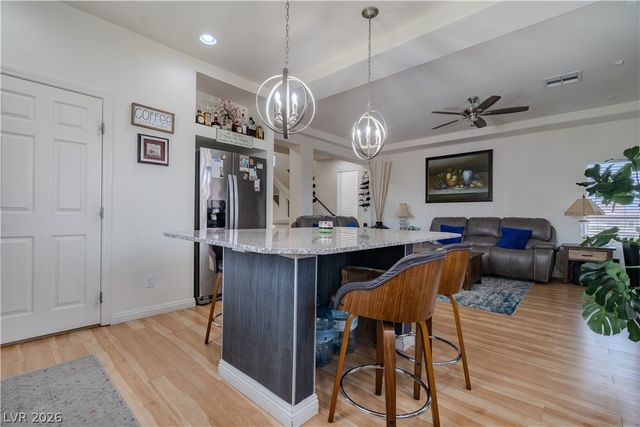 7294 River Star Court, Las Vegas, NV 89118