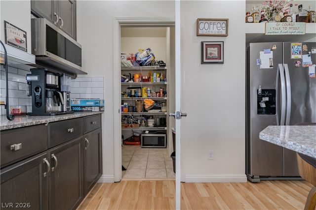 7294 River Star Court, Las Vegas, NV 89118