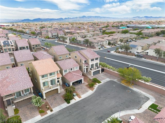 7294 River Star Court, Las Vegas, NV 89118