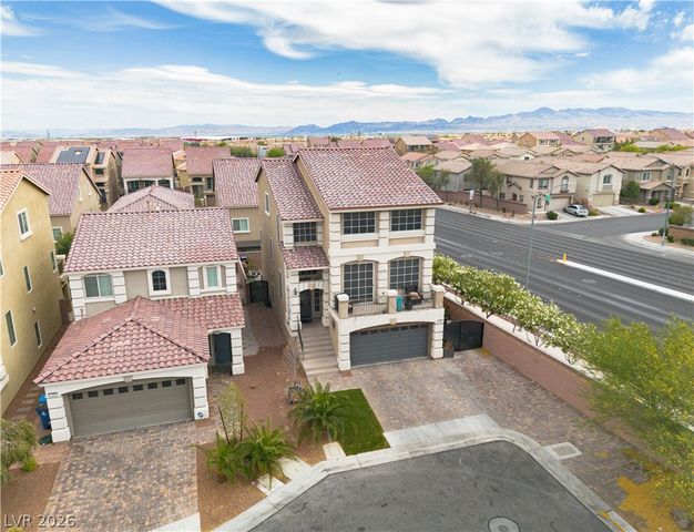 7294 River Star Court, Las Vegas, NV 89118