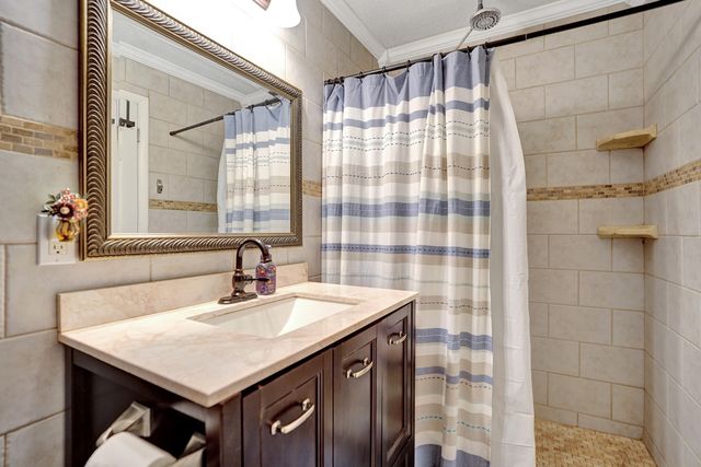 6984 NW 4th Court, Margate, FL 33063