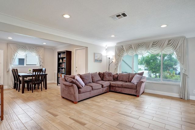 6984 NW 4th Court, Margate, FL 33063