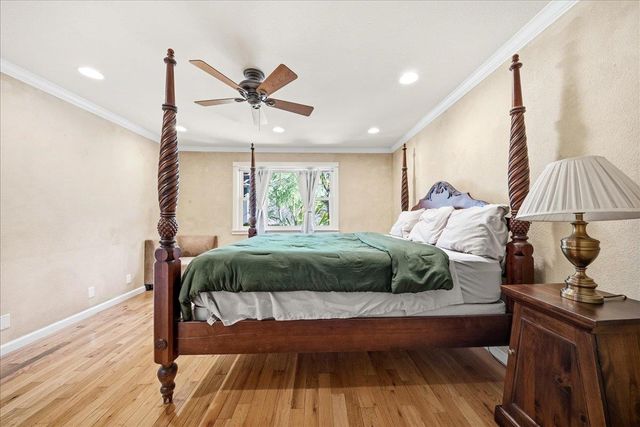 16035 Running Springs Rd, Grass Valley, CA 95949