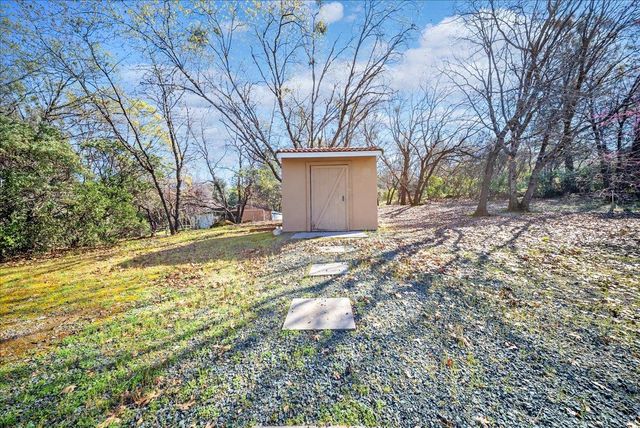 16035 Running Springs Rd, Grass Valley, CA 95949