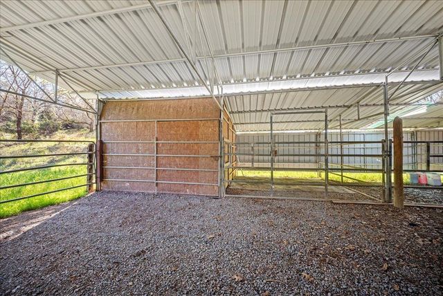 16035 Running Springs Rd, Grass Valley, CA 95949