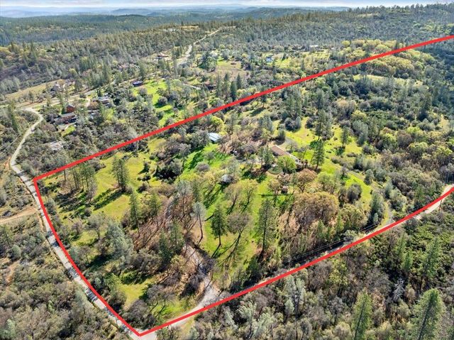16035 Running Springs Rd, Grass Valley, CA 95949