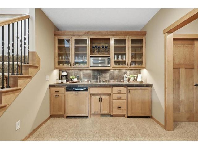 293 Saint Andrews Drive, Hudson, WI 54016