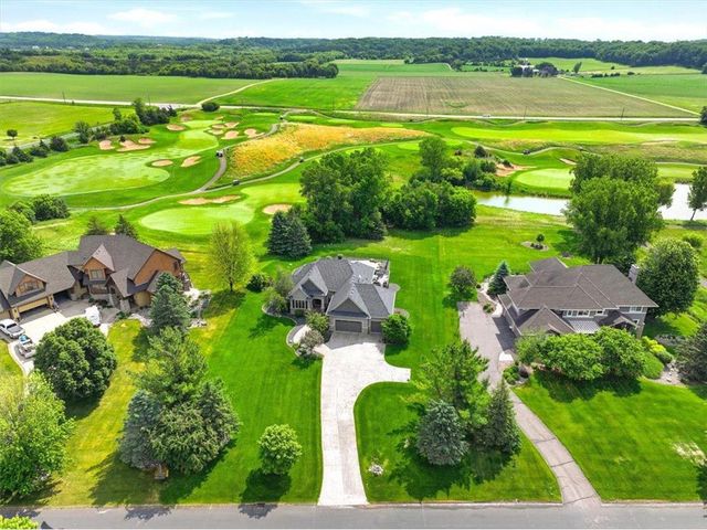 293 Saint Andrews Drive, Hudson, WI 54016
