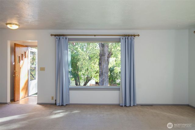 159 E 10th Avenue, Colville, WA 99114