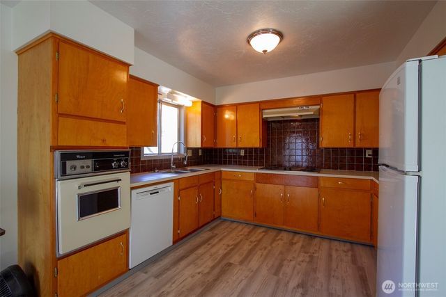 159 E 10th Avenue, Colville, WA 99114