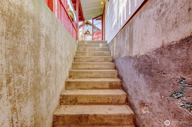 159 E 10th Avenue, Colville, WA 99114