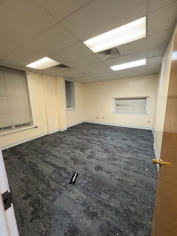 13 Chelsea, Everett, MA 02149