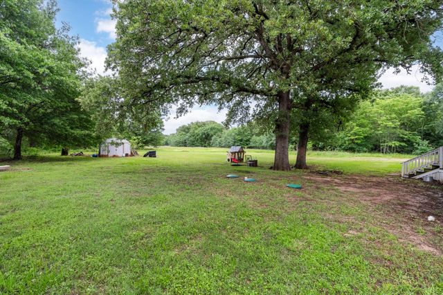 17677 County Road 4075, Scurry, TX 75158