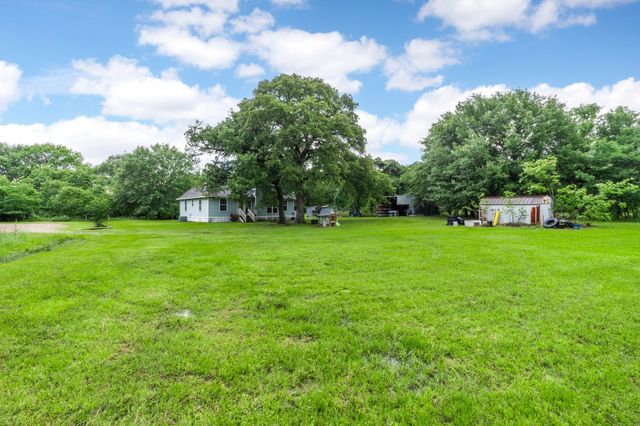 17677 County Road 4075, Scurry, TX 75158