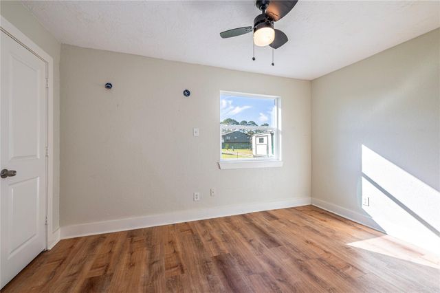 13109 Fm 1764, Santa Fe, TX 77510