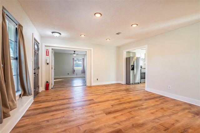 13109 Fm 1764, Santa Fe, TX 77510