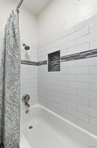 4141 Bowen Street, St Louis, MO 63116