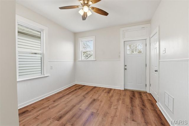 4141 Bowen Street, St Louis, MO 63116