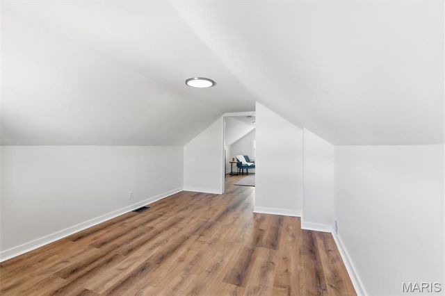 4141 Bowen Street, St Louis, MO 63116