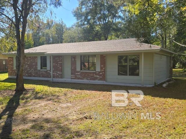 1404 Dailey Street, East Brewton, AL 36426