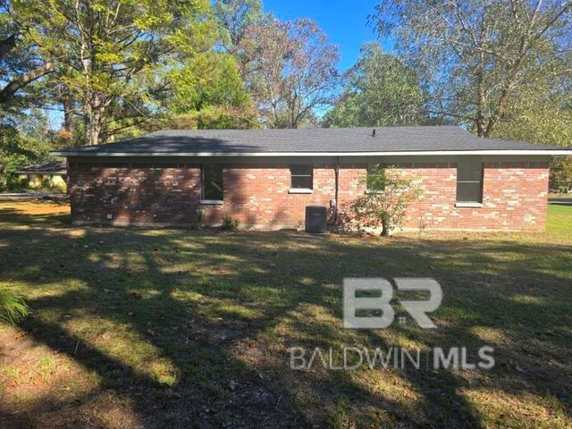 1404 Dailey Street, East Brewton, AL 36426
