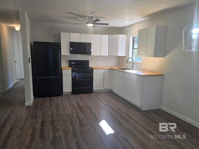 1404 Dailey Street, East Brewton, AL 36426