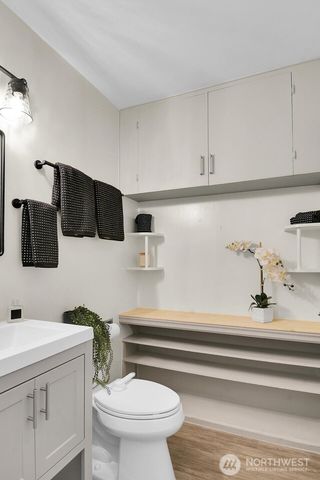 1021 Walnut Street, Edmonds, WA 98020