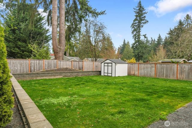 1021 Walnut Street, Edmonds, WA 98020