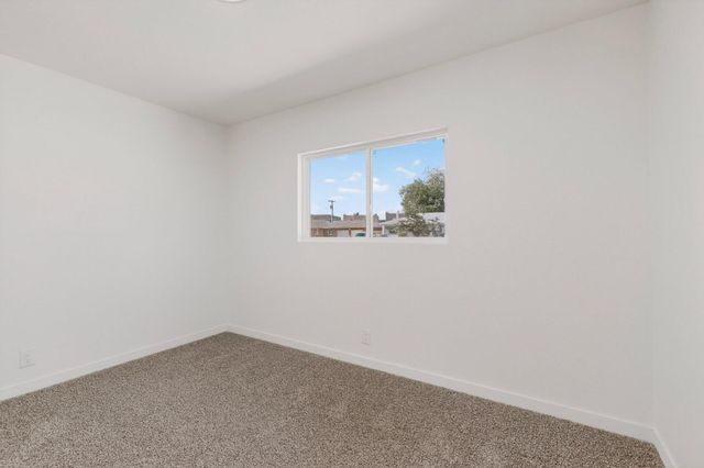 4716 Douglas Macarthur Road NE, Albuquerque, NM 87110