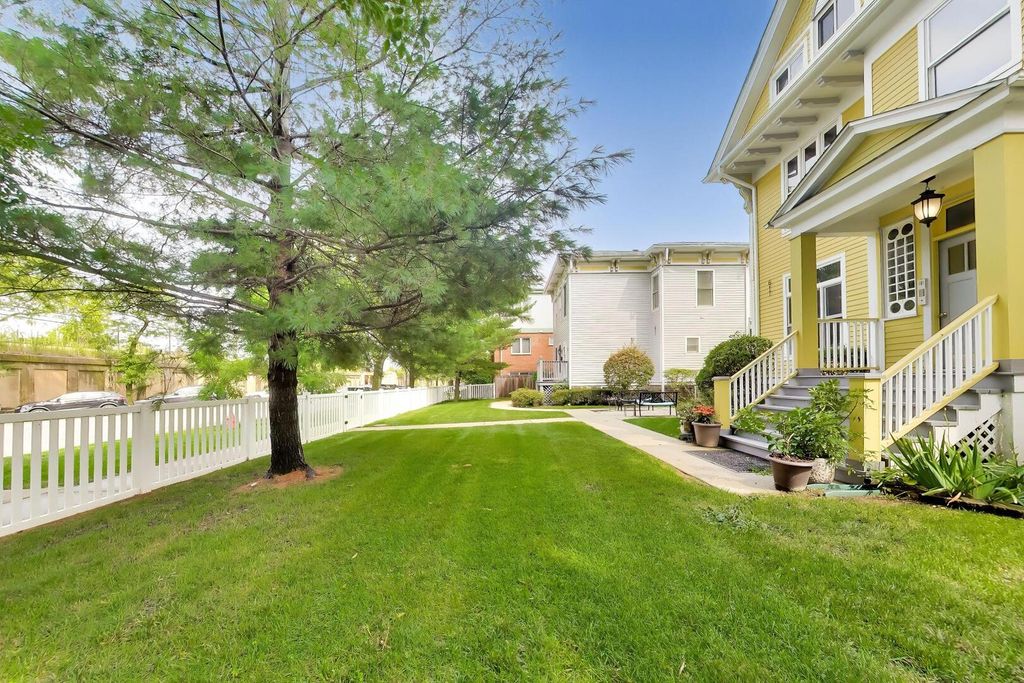 617 South Boulevard H, Oak Park, IL 60302 — photo 3