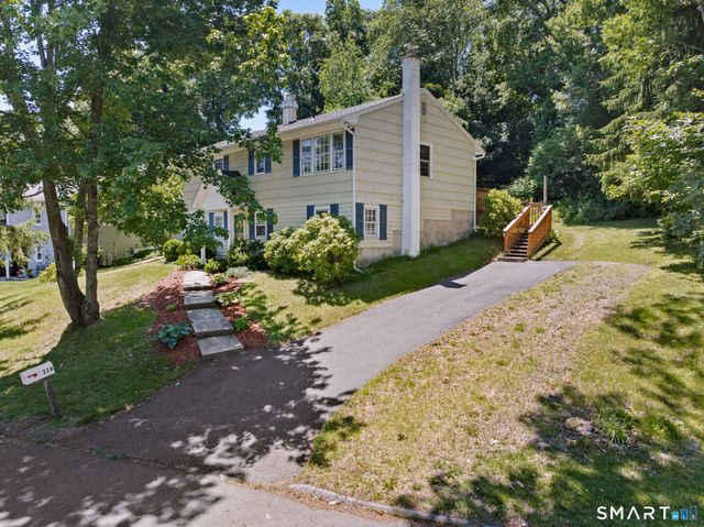 116 Evening Star Drive, Naugatuck, CT 06770