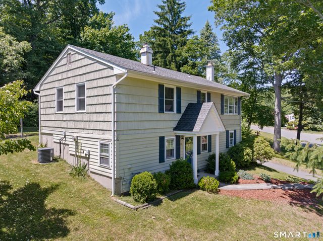 116 Evening Star Drive, Naugatuck, CT 06770