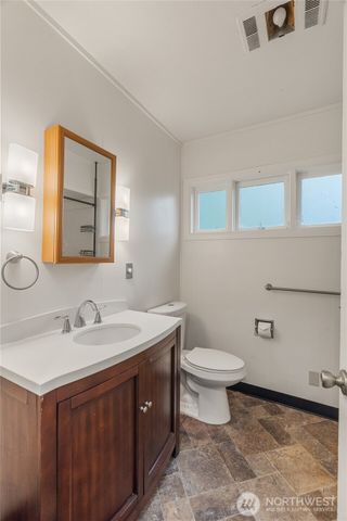 2112 Becker Street, Aberdeen, WA 98520