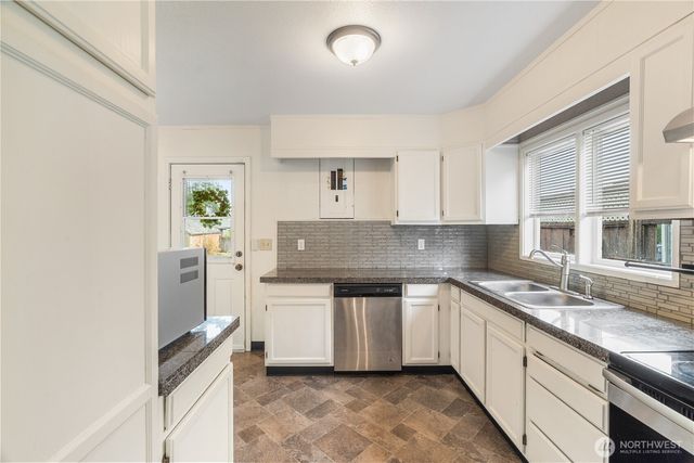 2112 Becker Street, Aberdeen, WA 98520