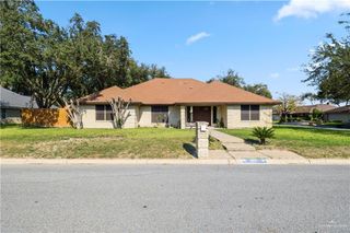 807 Orange Blossom Street, Pharr, TX 78577