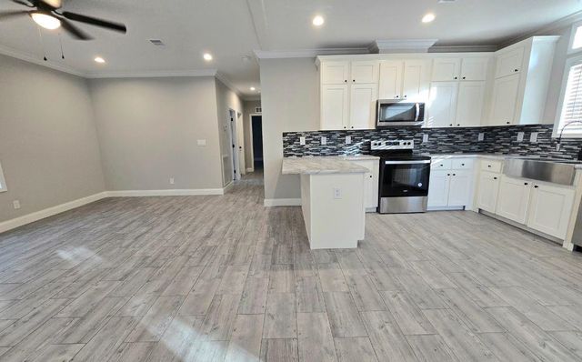 1809 NE Pine Avenue, Steinhatchee, FL 32359