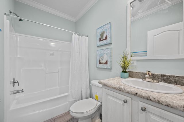 1809 NE Pine Avenue, Steinhatchee, FL 32359