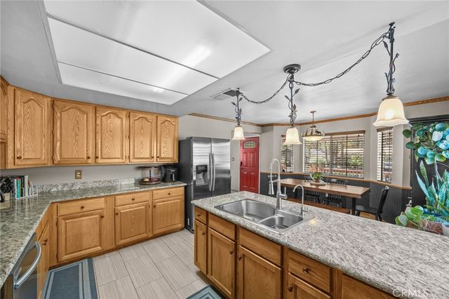 904 E Fairway, Big Bear City, CA 92314