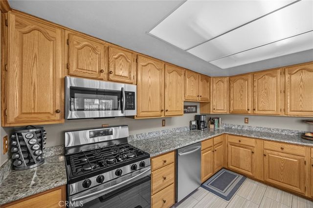 904 E Fairway, Big Bear City, CA 92314