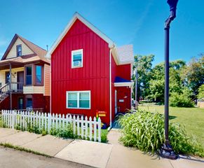 947 Reese Avenue, Whiting, IN 46394