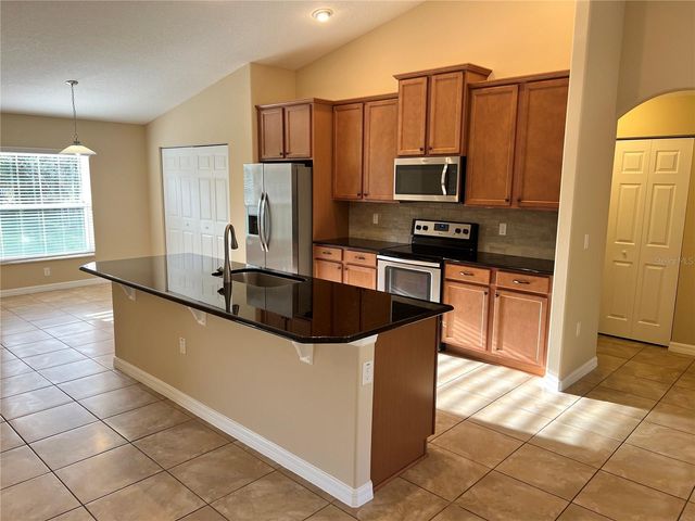 6 BARBERA LANE, Palm Coast, FL 32137