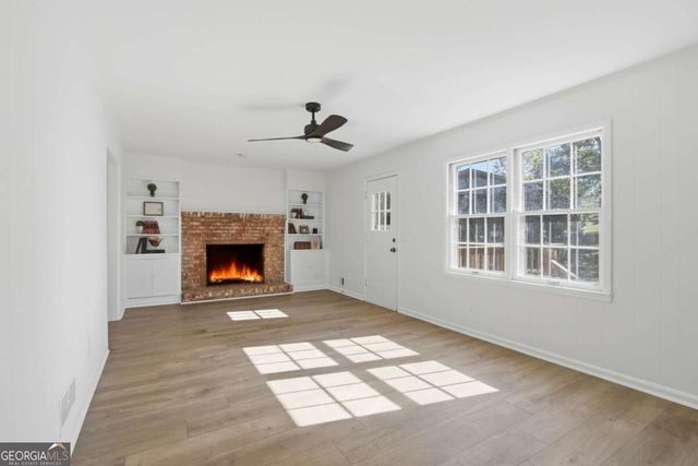 31 Huntwood Drive SE, Smyrna, GA 30082