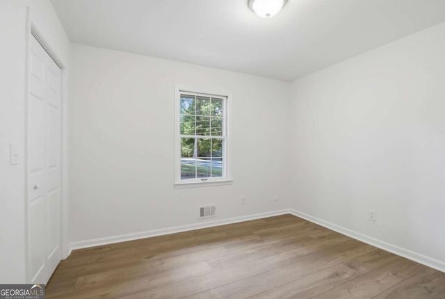 31 Huntwood Drive SE, Smyrna, GA 30082