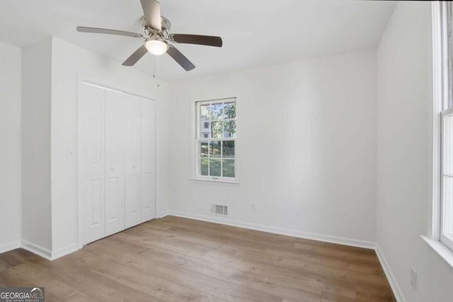 31 Huntwood Drive SE, Smyrna, GA 30082