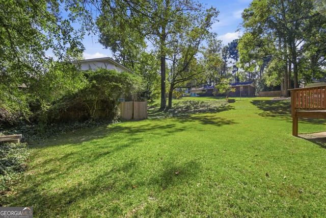 31 Huntwood Drive SE, Smyrna, GA 30082